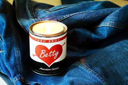 Betty Premium Rose Scented Candle 12.5oz