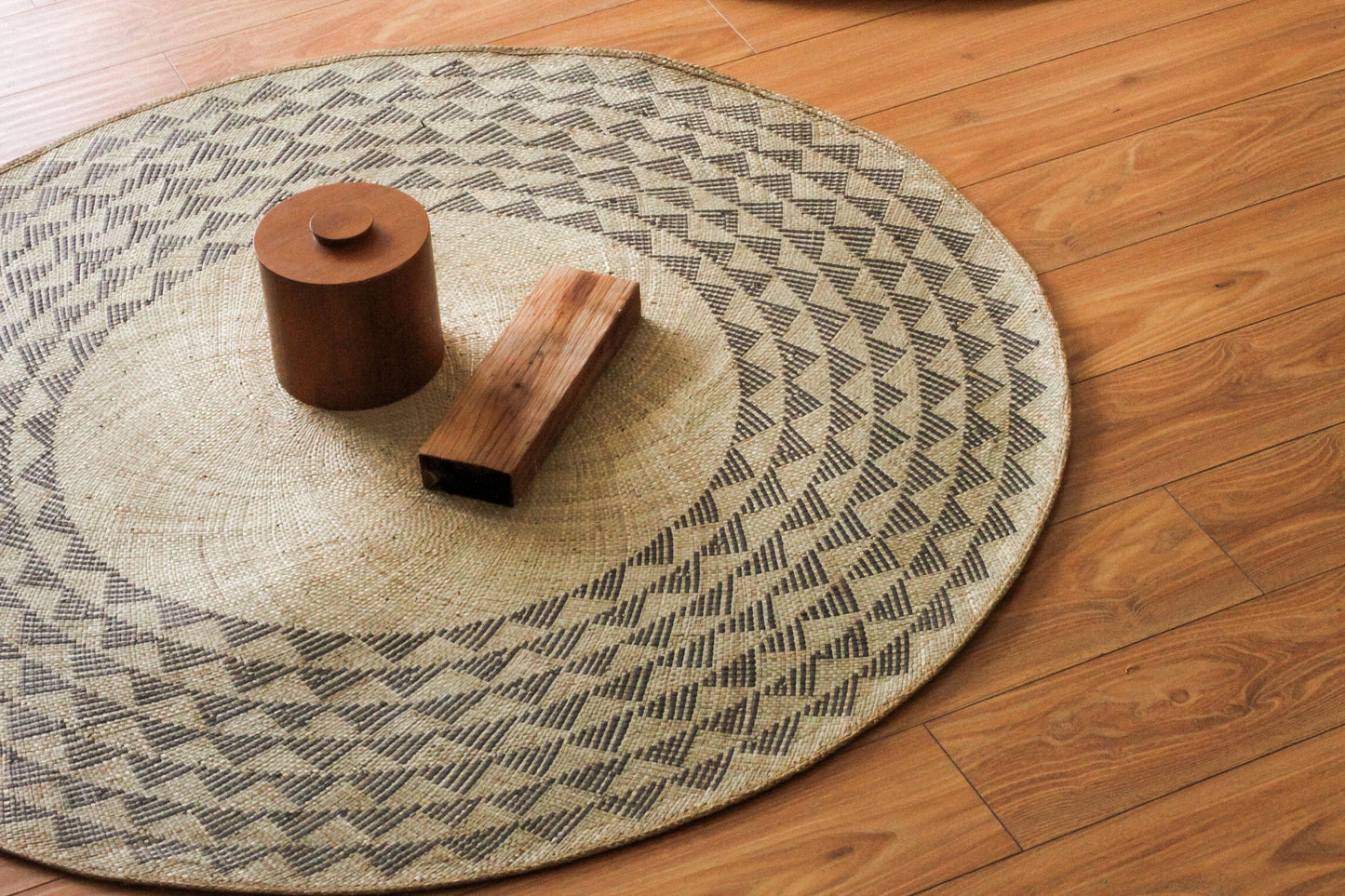 Handwoven Mat | 4' Round | Natural Base | Meditation Mat