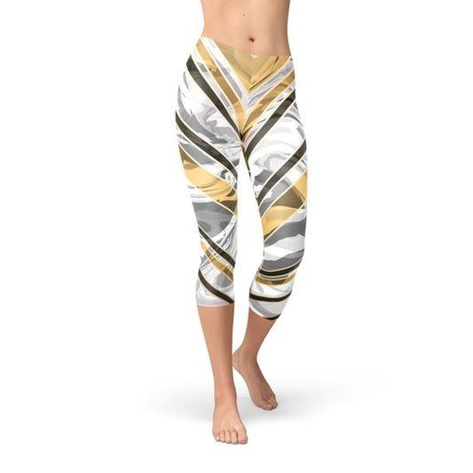 White Marble w/ Black Gold Lines Capri Leggings/Yoga Pants