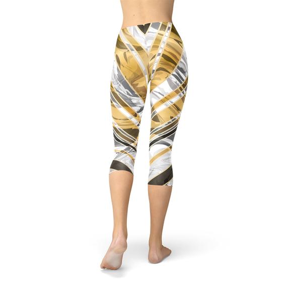 White Marble w/ Black Gold Lines Capri Leggings/Yoga Pants